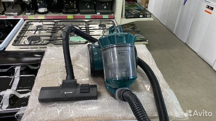 Пылесос Vitek VT-8137