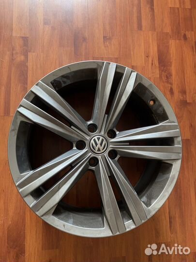 Диски VW R19 Sebring оригинал