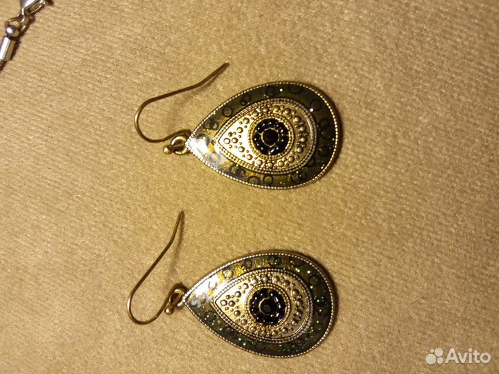 Колье и серьги комплект инкрустированный металл