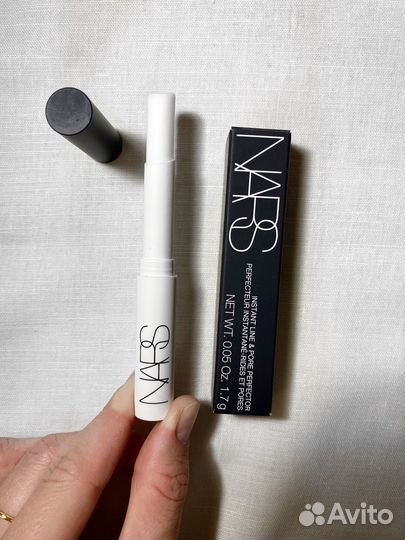 Nars разглаживающая база