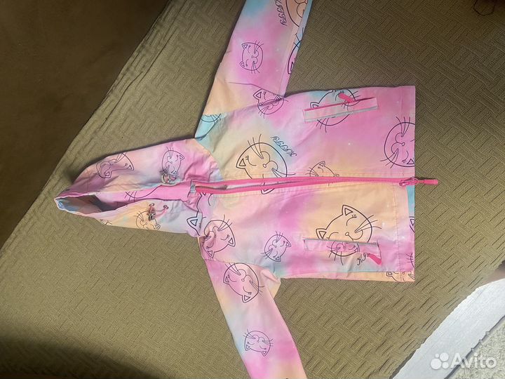 Ветровка для девочки