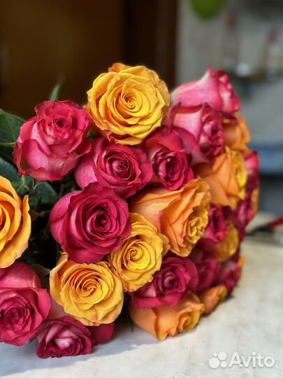 Букеты из живых роз в наличии