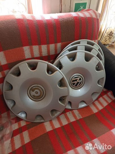 Оригинальные колпаки Фольксваген. Радиус15