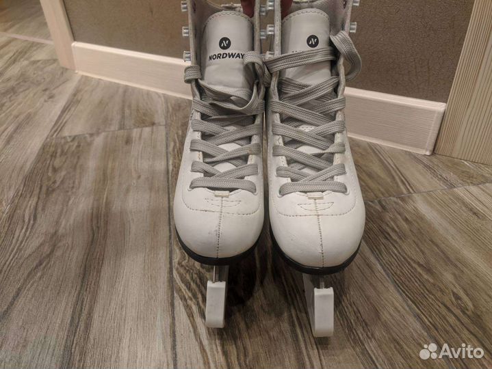 Коньки детские 34 размер