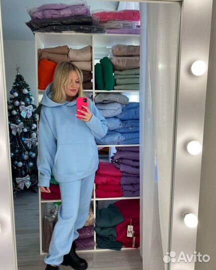 Костюм спортивные флисовые и легкие