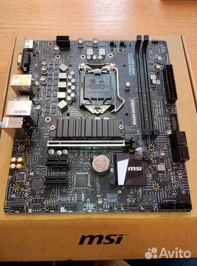 Материнская плата MSI B560M bomber