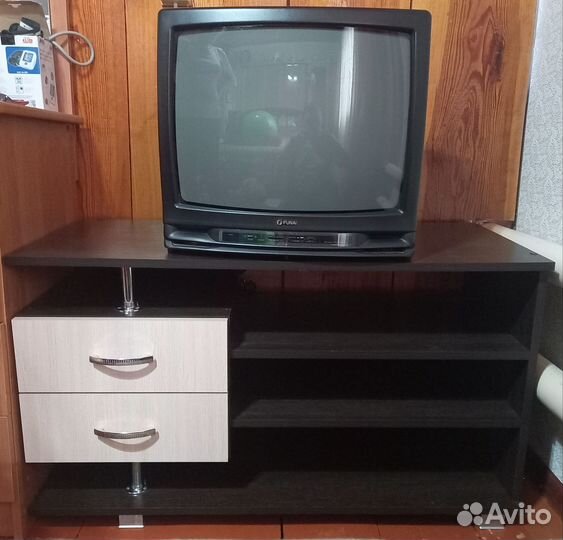 Тумба под телевизор
