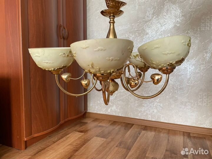 Люстра потолочная