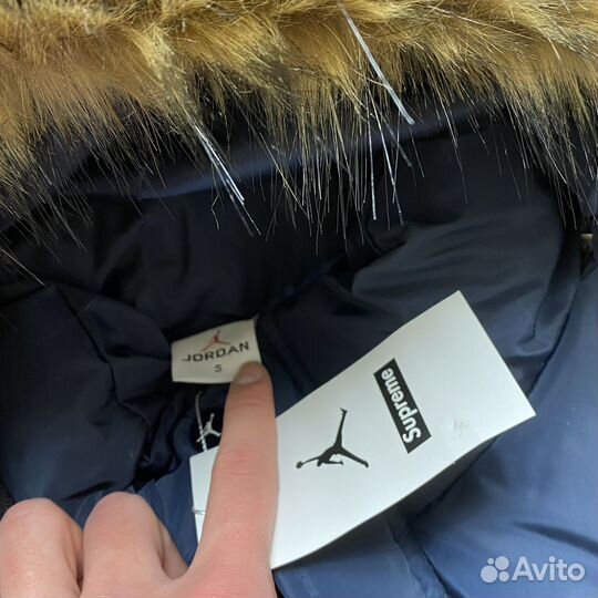 Пуховик Jordan & Supreme Синий