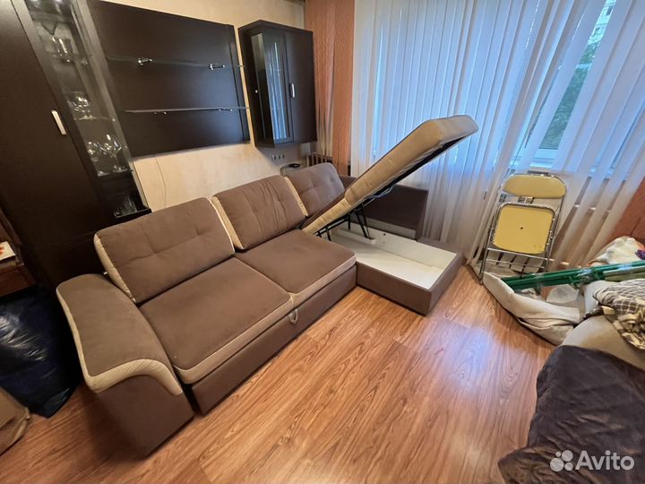 Угловой диван
