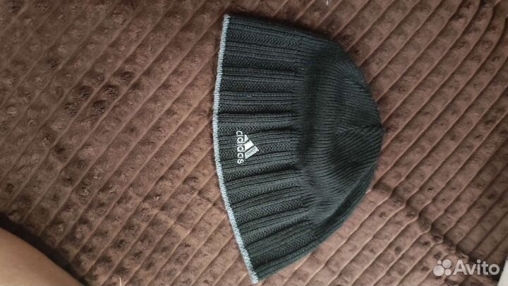 Шапка adidas reebok