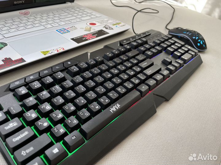 Игровая клавиатура и мышь