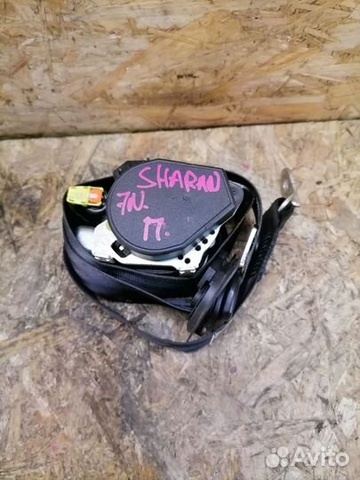 Ремень безопасности правый Volkswagen Sharan 7N