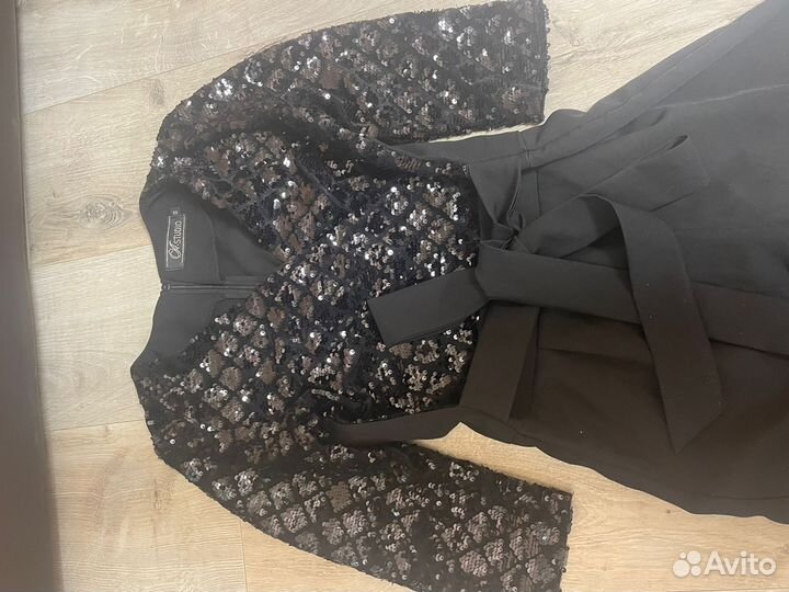 Комбинезон женский