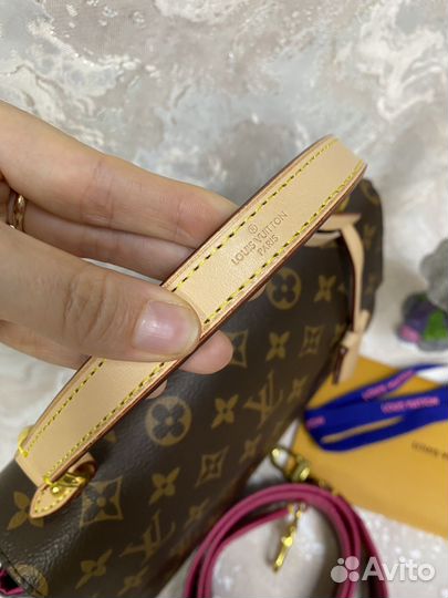 Сумка Louis Vuitton Cluny кожаная