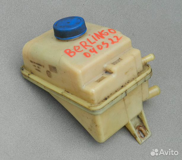 Бачок гур Citroen Berlingo