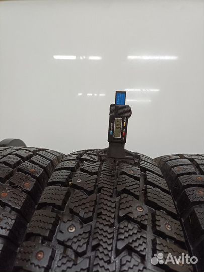 Viatti Vettore Inverno V-524 195/75 R16