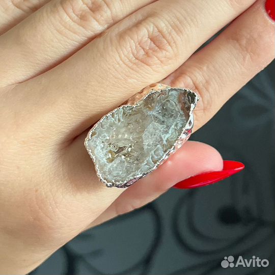 Кольцо с натуральным агатом