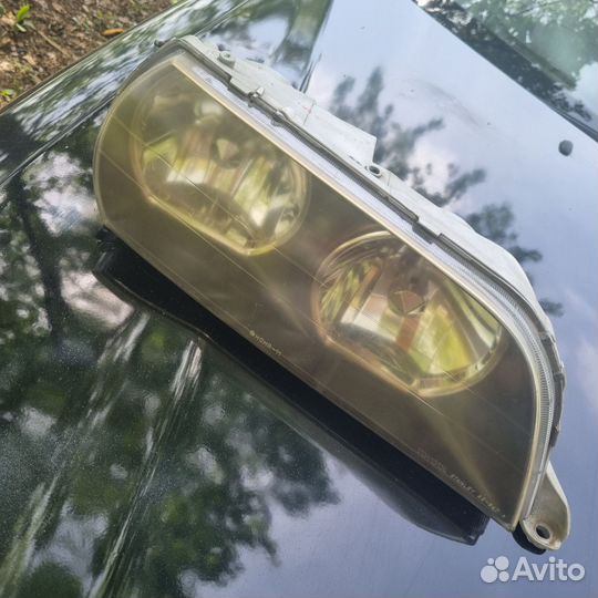Фары Toyota чайзер 100