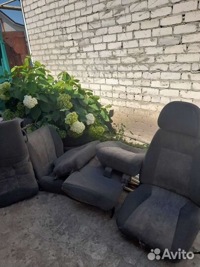 Сиденья ваз 2111