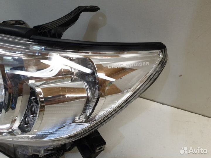 Фара левая Toyota Land Cruiser Prado 150 2018
