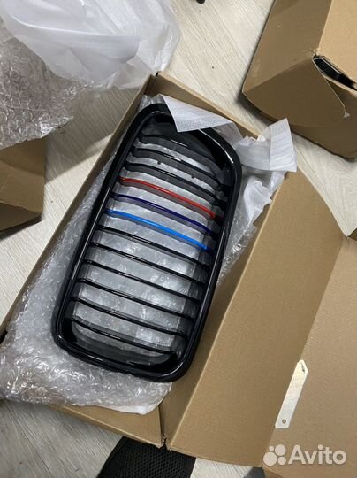 Ноздри (решетки радиатора ) бмв