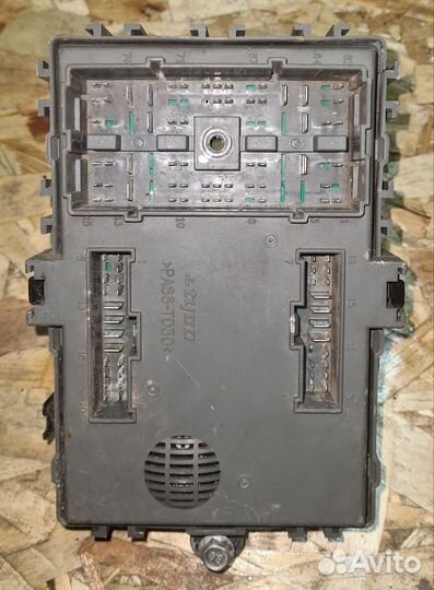 Блок предохранителей Chevrolet Aveo T250