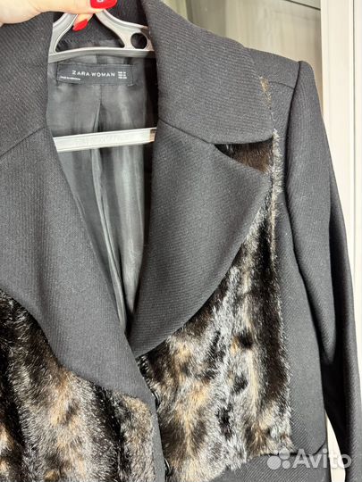 Пальто Zara с отделкой под норку М M 46