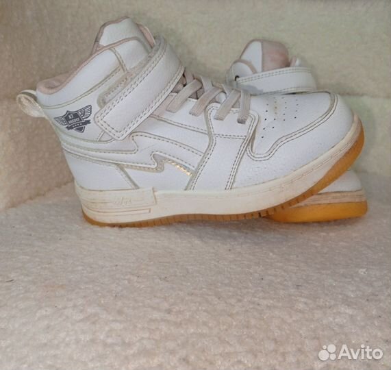 Кроссовки утепленные для девочки р. 30