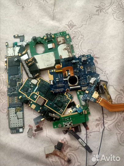 Материнская плата