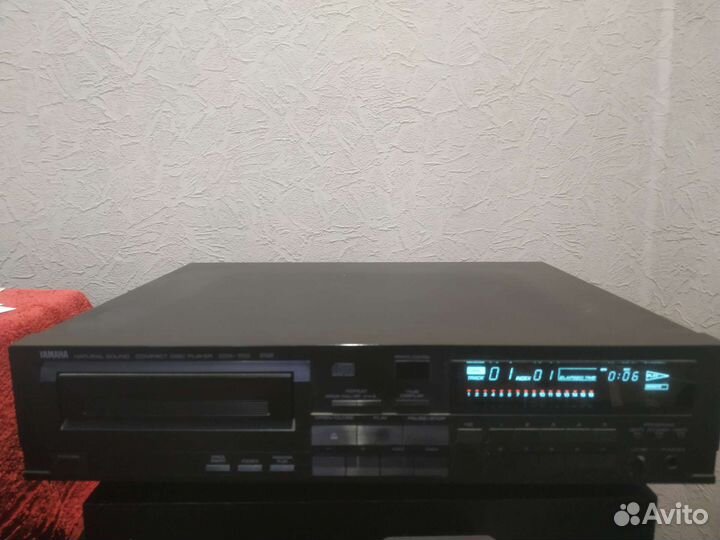 Yamaha CDX-700