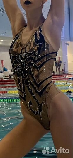 Купальник для выступлений по синхронному плаванию