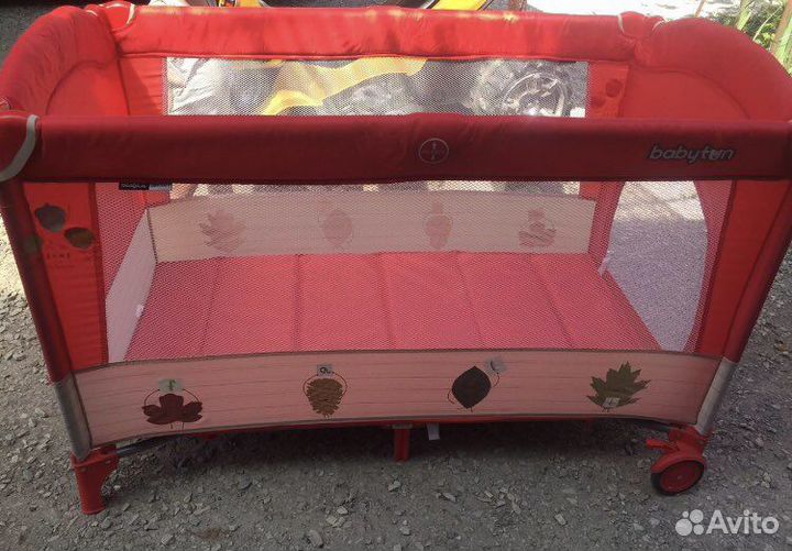 Манеж детский складной