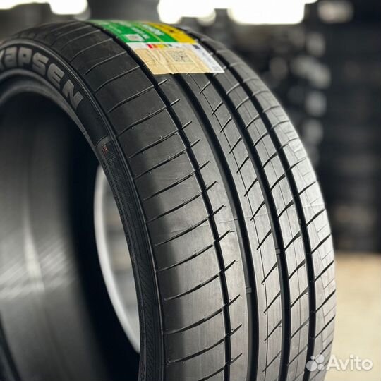 Kapsen RS26 Practical Max HP 285/35 R21 106W