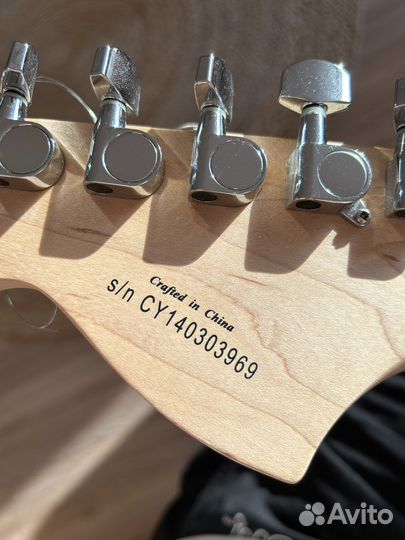 Электро гитара fender squier affinity strat