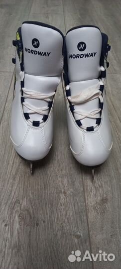 Коньки фигурные