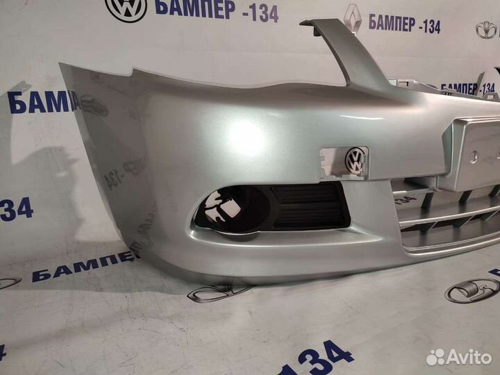 Бампер передний nissan almera G15 серебристый