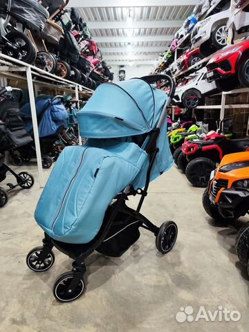 Прогулочная коляска luxmom V3