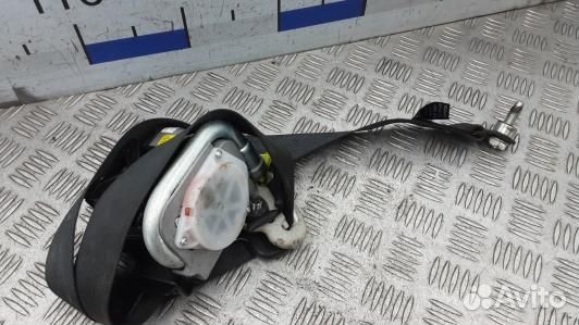 Ремень безопасности с пиропатроном сиденья передне