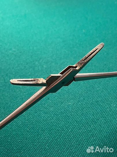 Иглодержатель хирургический