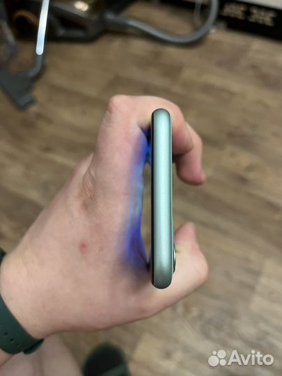 Продам Apple iPhone 11 128 Gb Green