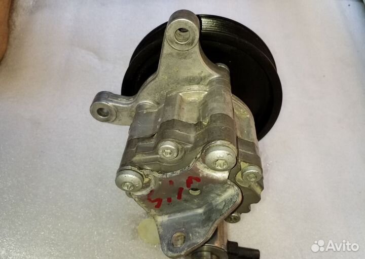 Насос Гур мерседес А 0054665201 Sprinter Biano Vit