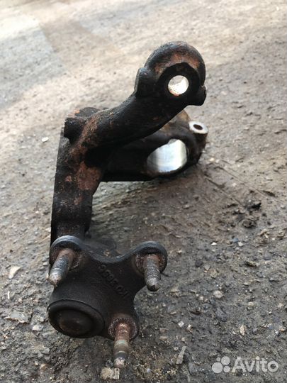 Поворотный кулак левый Audi A3 8P 280мм