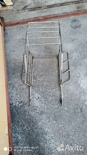 Багажник на яву