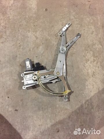 Передний правый стеклоподъемник Опель астра Н