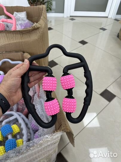 Роликовый массажер для шеи, рук, ног