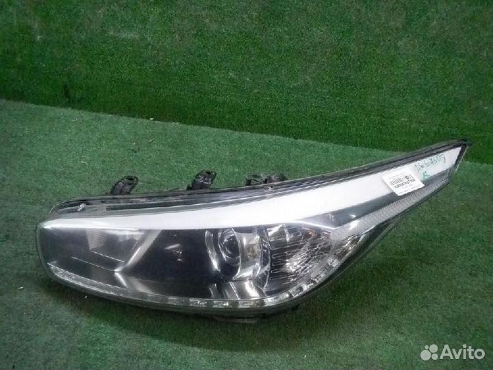 Фара левая Kia Ceed