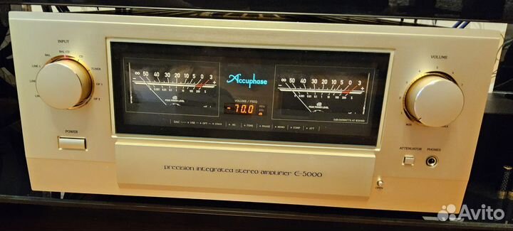 Усилитель интегральный Accuphase E - 5000