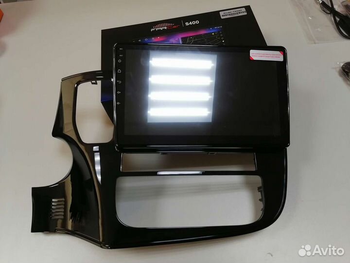 Штатная магнитола для Mitsubishi Outlander 2012+