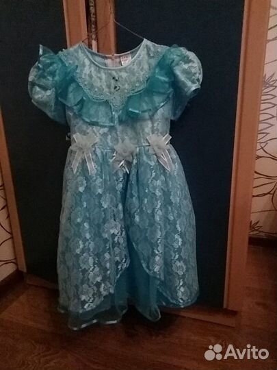 Платье на девочку